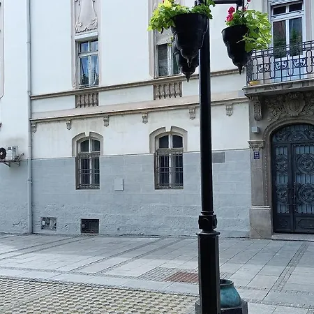 Apartment Fortress 1: Quiet, Lux 50m2 , In The Pedestrian Zone Belgrade
