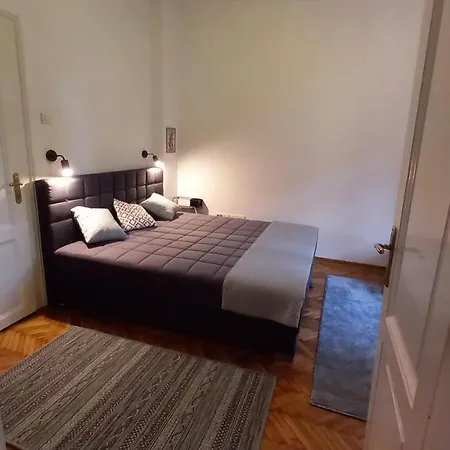 Fortress 1: Quiet, Lux 50m2 , In The Pedestrian Zone Apartment Belgrade