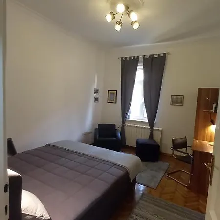 Fortress 1: Quiet, Lux 50m2 , In The Pedestrian Zone Apartment Belgrade