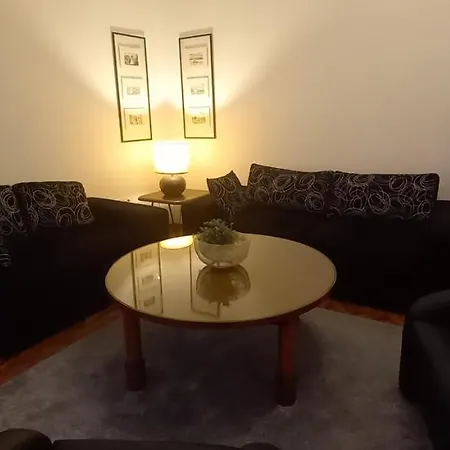 Apartment Fortress 1: Quiet, Lux 50m2 , In The Pedestrian Zone *